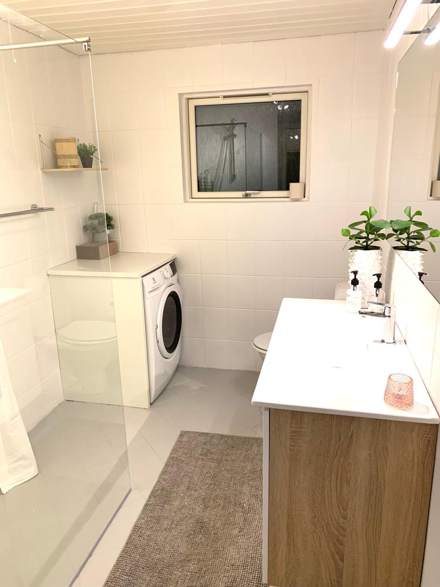 Huset Ved Soen Taet Pa Herning Og Mch Og Boxen 90 M2 Sunds Dış mekan fotoğraf
