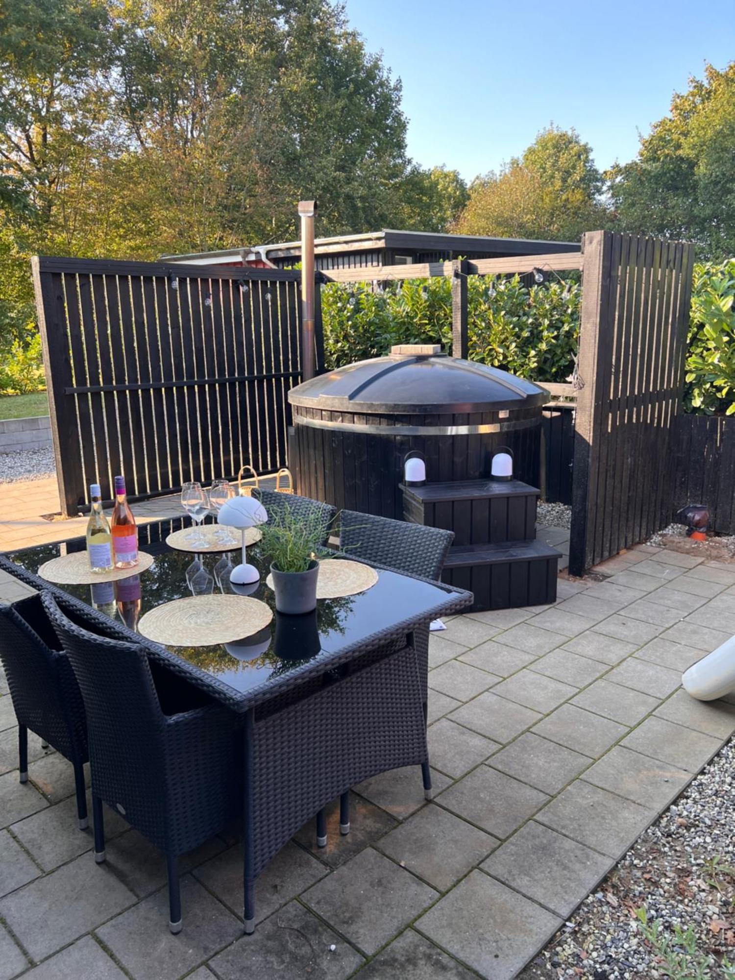Huset Ved Soen Taet Pa Herning Og Mch Og Boxen 90 M2 Sunds Dış mekan fotoğraf